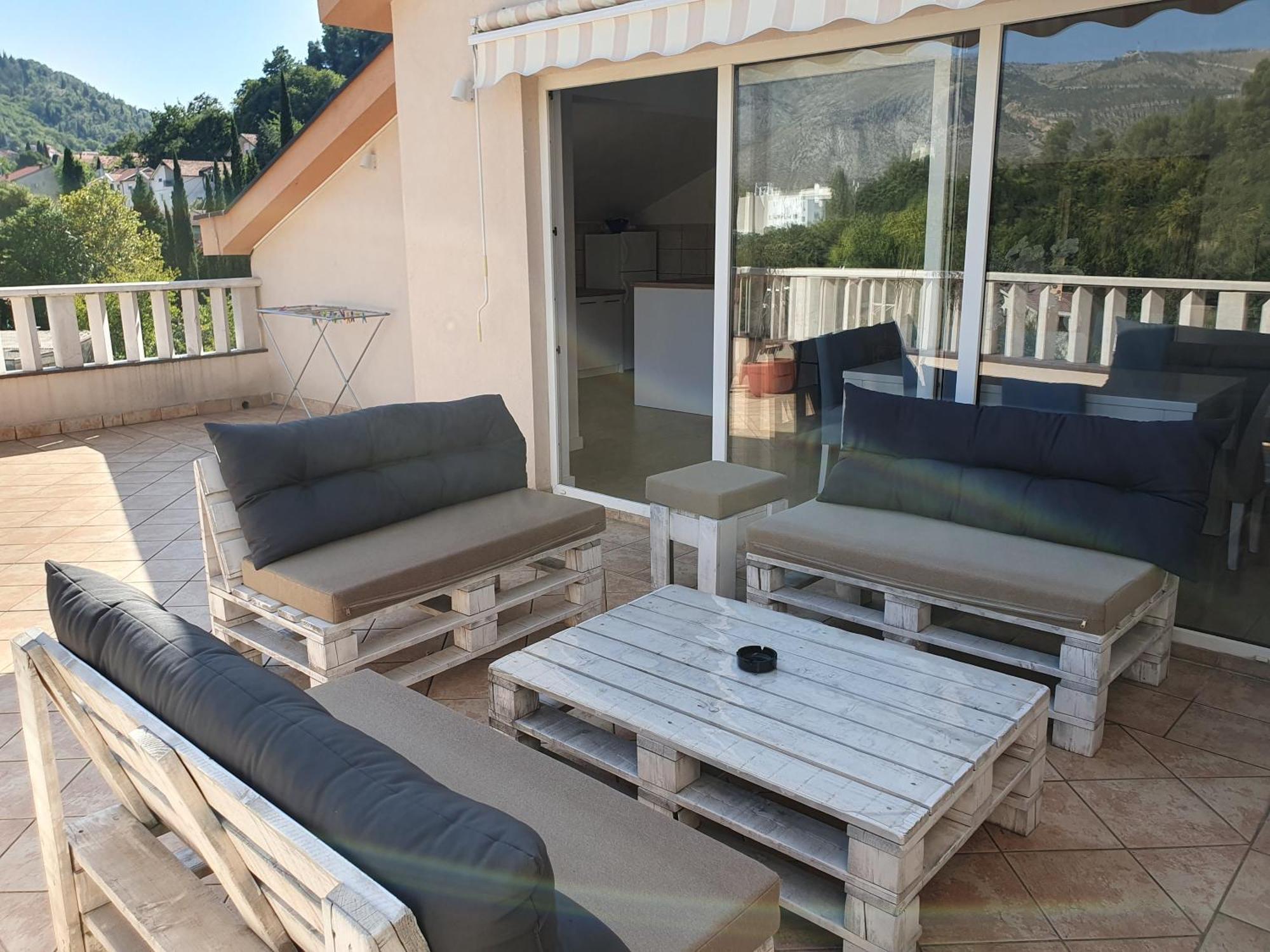 Apartment Faraon Free Private Parking Mostar Esterno foto